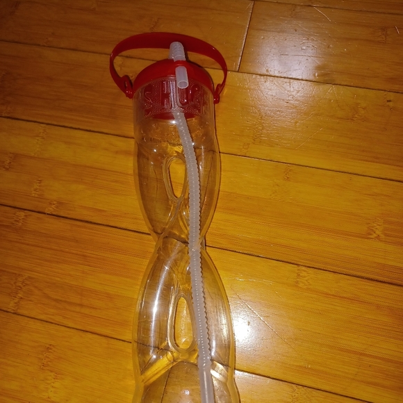 Six Flags reusable bottle bundle - Picture 4 of 8